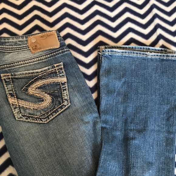 Boot Cut Jeans - Picture 4 of 5